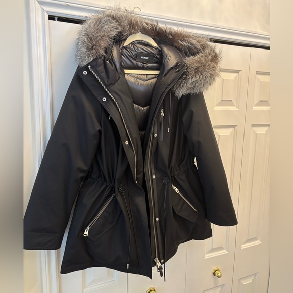 MACKAGE CHARA DOWN WOMEN'S PARKA W/ SILVERFOX FUR TRIM CHARA-DXR-BLACK size xl - Picture 3 of 6